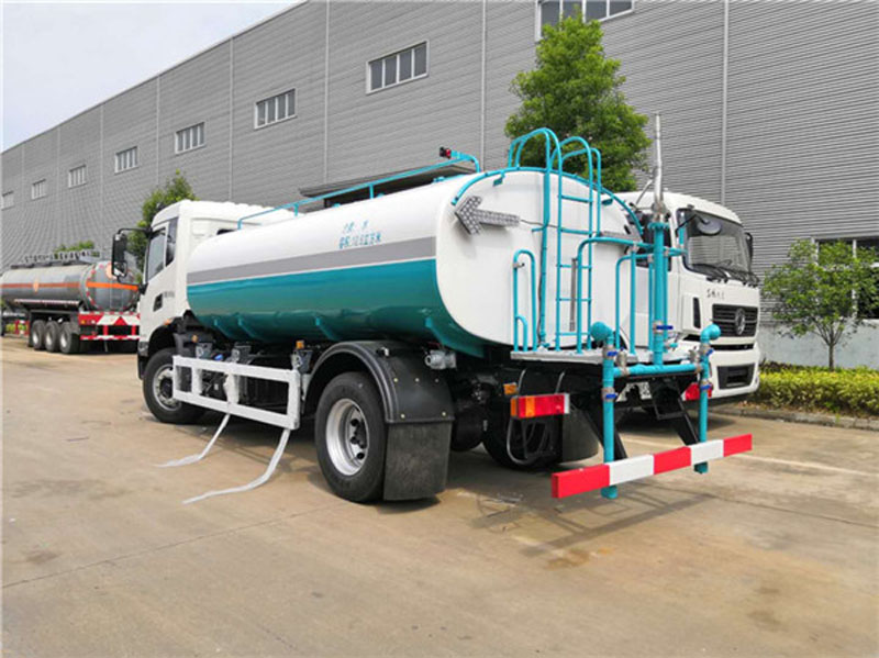 東風(fēng)天錦14噸灑水車(chē)2.jpg